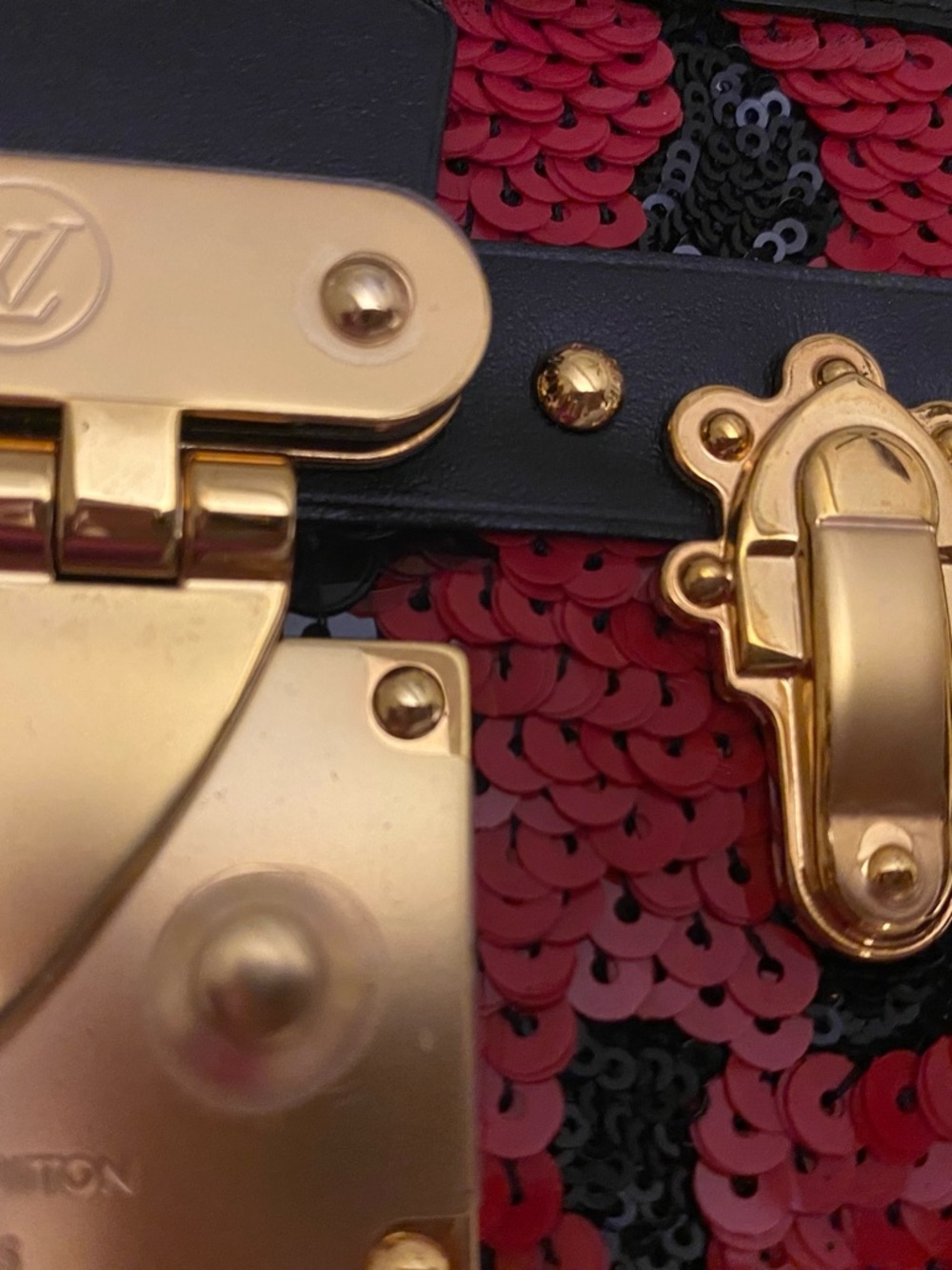 Louis Vuitton Black & Red Sequin Petite Trunk Clutch with Gold Hardware - Picture 6 of 13